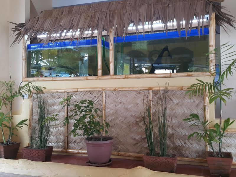 Treasure Island Resort Olongapo Exterior photo