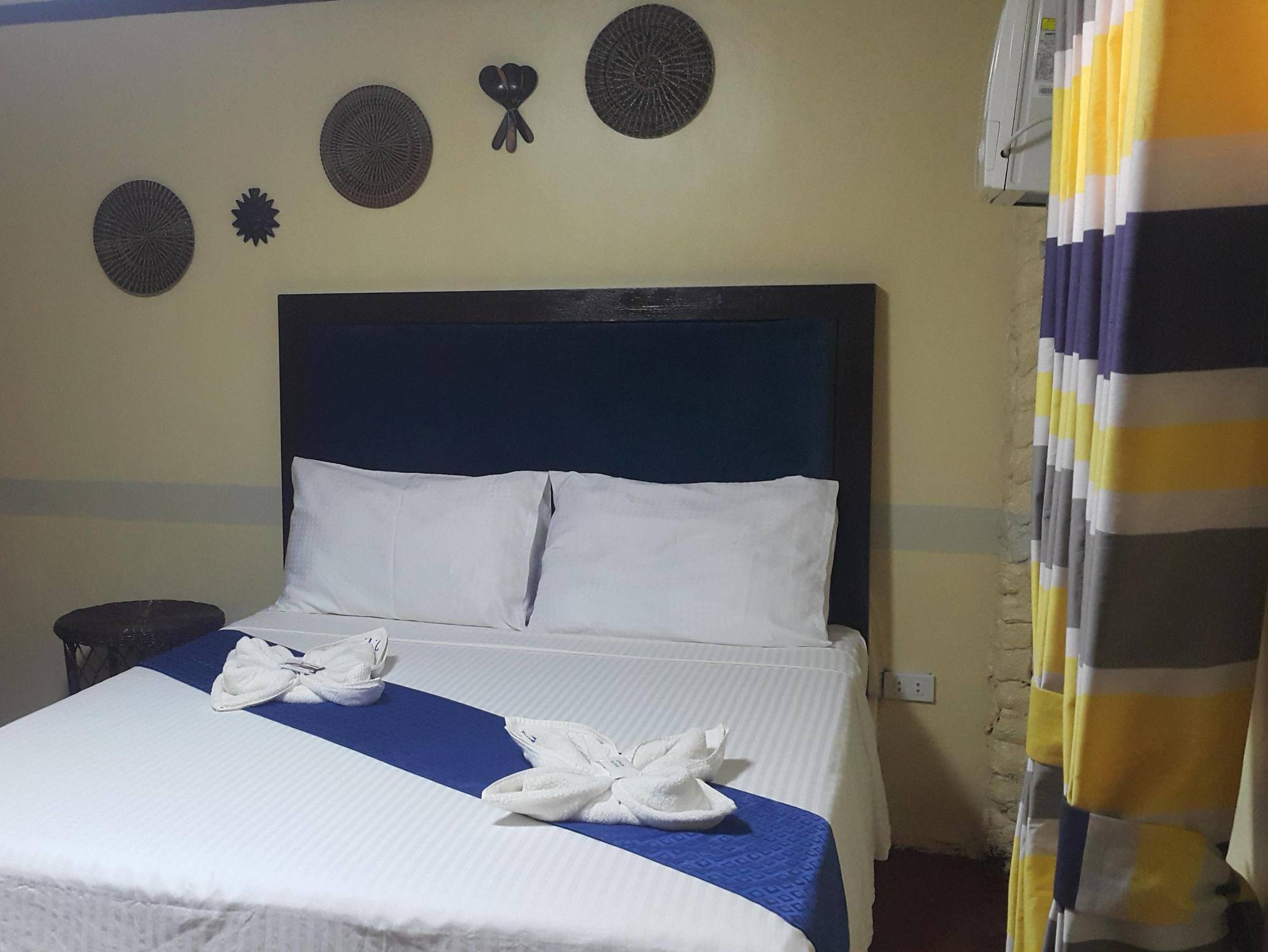 Treasure Island Resort Olongapo Exterior photo