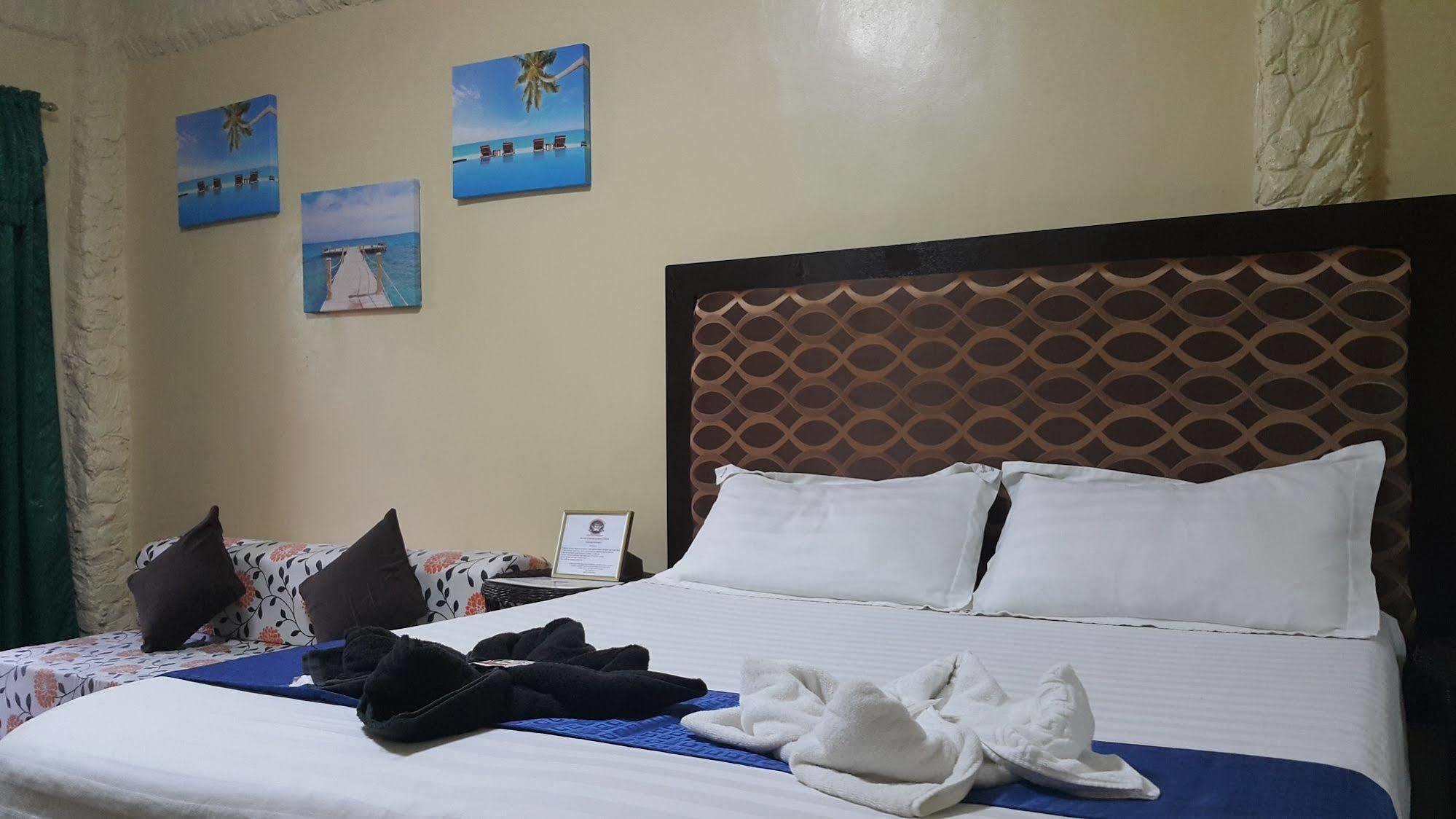 Treasure Island Resort Olongapo Exterior photo